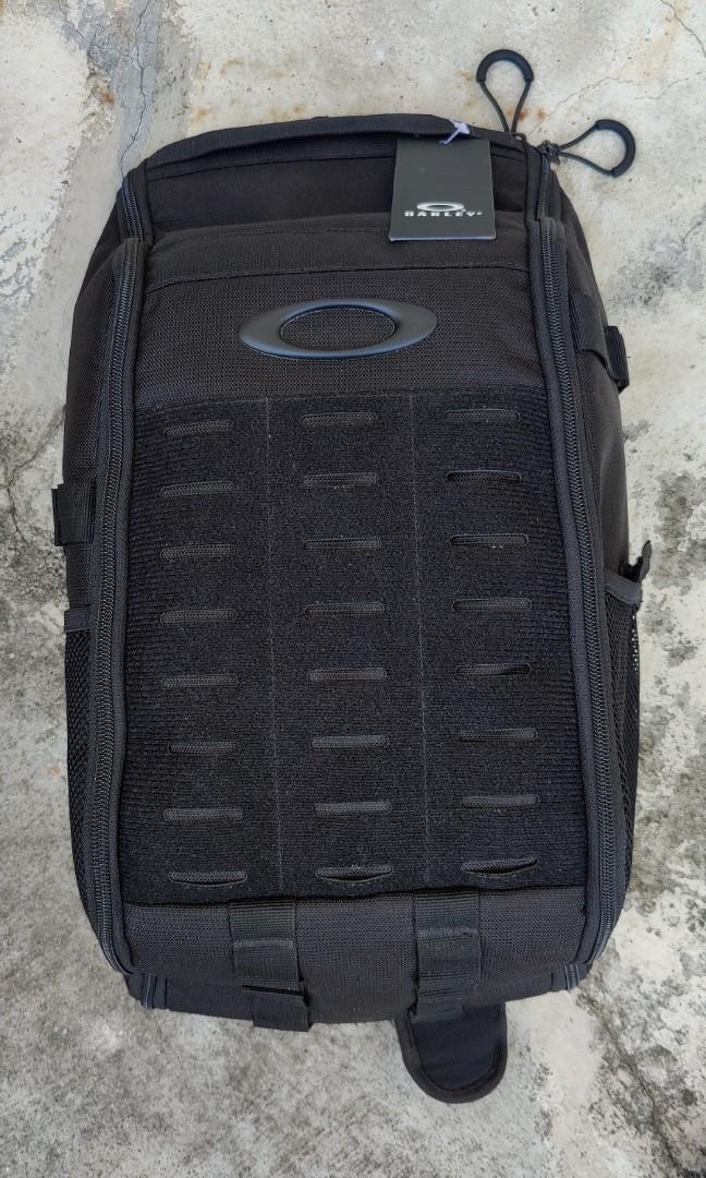 Oakley extractor sling clearance pack 2.0 black multicam