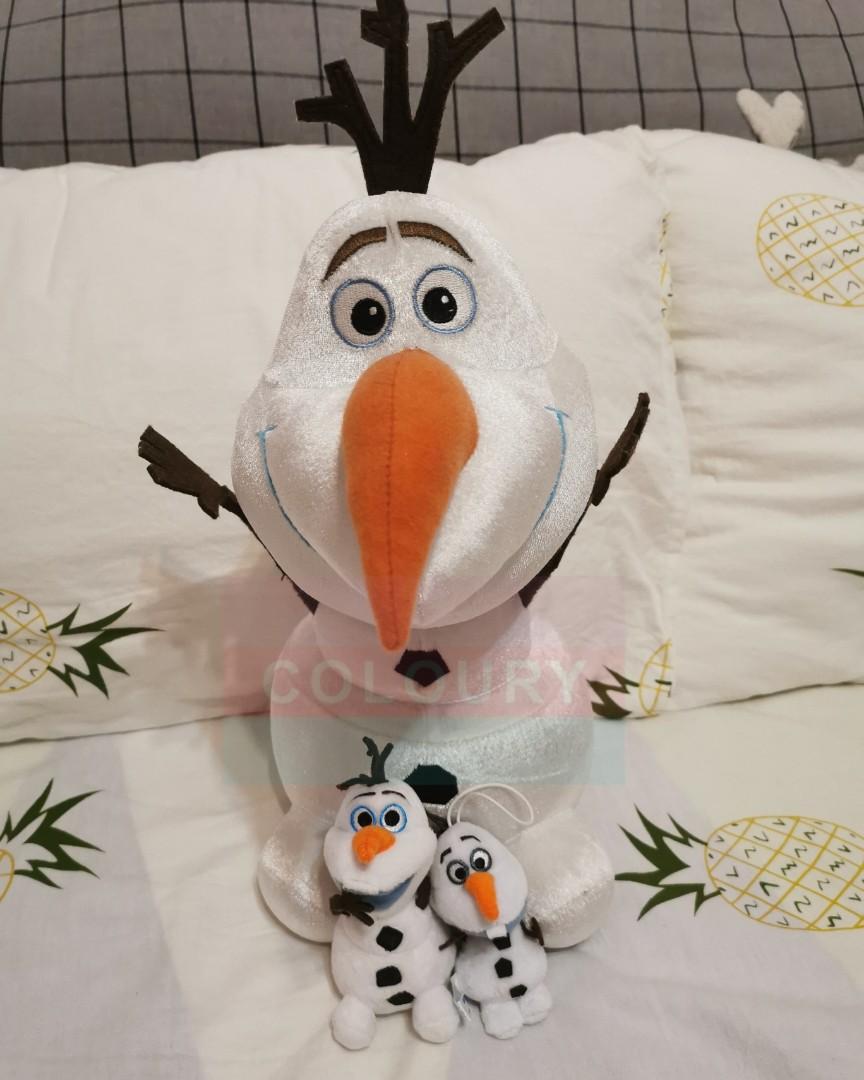 Olaf Function + keychain (Category: Character Goods) located in Sandakan. Submitted by siewteng_ (Listing ID 1095087133, Image 1). Description: Nett price 1 function 2 keychain.