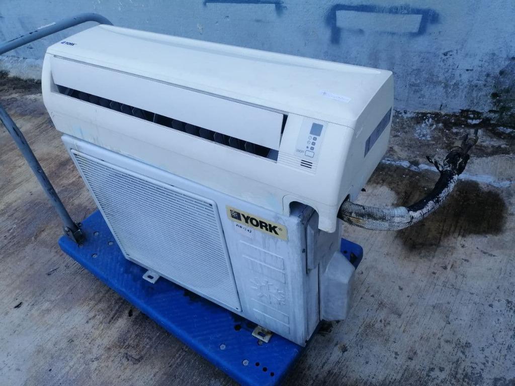 Q89B * York Air Conditioner 1.5HP YSL15C3AMPOK R22 2011, Everything