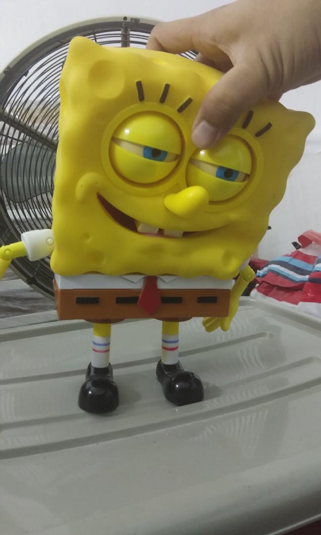 Spongebob talking and blink eyes