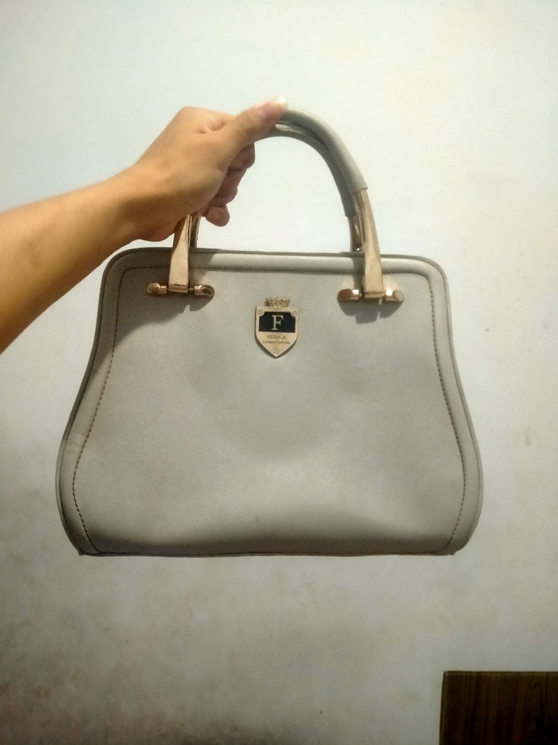 Tas Wanita Furla Preloved Ori + Bonus 1 Tas + 2 Jam Tangan + 5