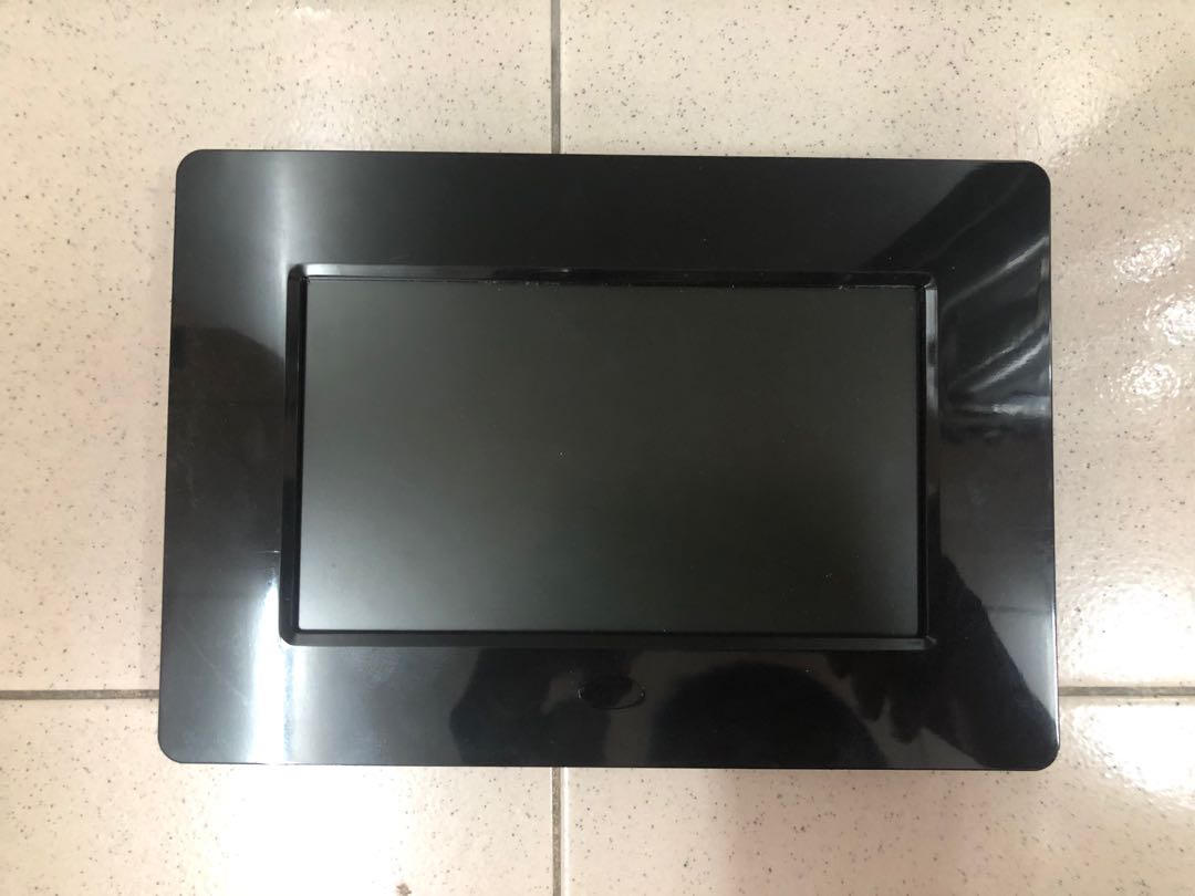 Technika 7” Digital Photo Frame, Health & Nutrition, Health Monitors