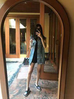 THIS IS APRIL JEANS