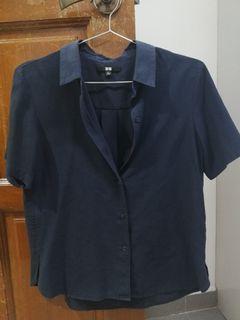 UNIQLO NAVY BLUE TOP