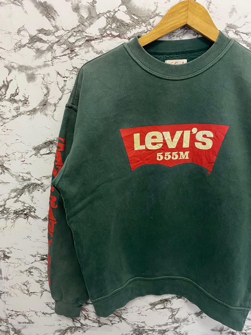 Vintage Levis 90s Sweatshirt, Men's Fashion, Tops  Sets, Tshirts  Polo  Shirts on Carousell