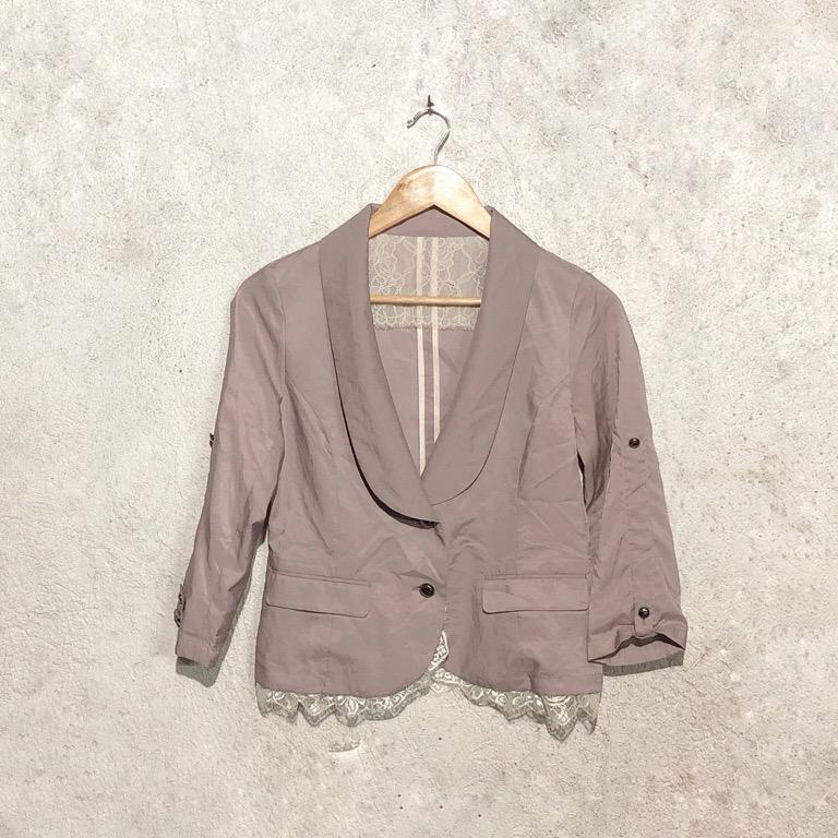 Women's Beige Silk Blazer (Category: Coats, Jackets and Outerwear) located in Mandaluyong City. Submitted by junos.mnl (Listing ID 1095008047, Image 3). Description: Beige Silk Blazer / XS-S / P250 with removable lace ⠀⠀⠀⠀⠀⠀⠀⠀⠀ Shoulder: 14.5in Bust: 15in Length: 20.5in ⠀⠀⠀⠀⠀⠀⠀⠀⠀ *actual color may vary due to lighting* .