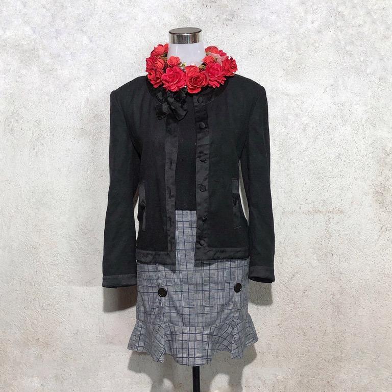 Women's Black Suede Blazer (Category: Coats, Jackets and Outerwear) located in Mandaluyong City. Submitted by junos.mnl (Listing ID 1095007064, Image 2). Description: Women's Black Suede Blazer / S-M / P150 ⠀⠀⠀⠀⠀⠀⠀⠀⠀ Shoulder: 16in Bust: 17in Length: 23in ⠀⠀⠀⠀⠀⠀⠀⠀⠀ *actual color may vary due to lighting* .