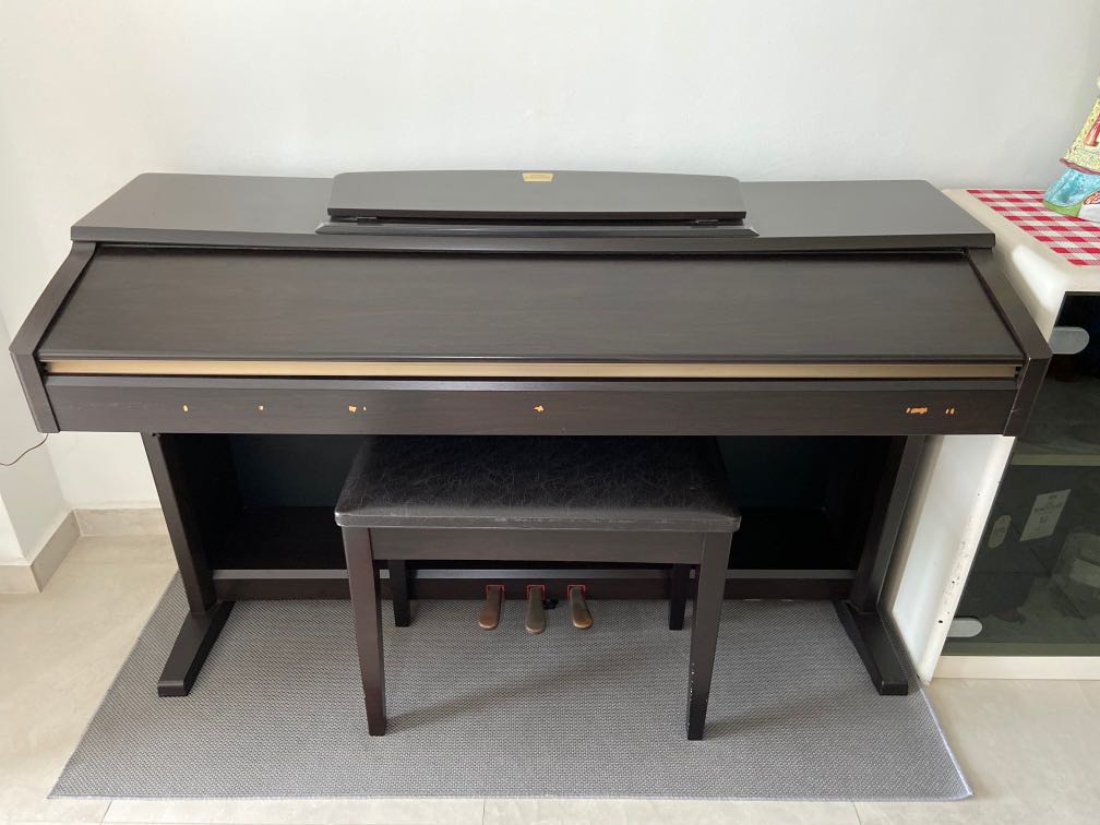 Yamaha Clavinova CLP120, Hobbies & Toys, Music & Media, Musical