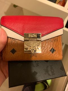 （分類：）位於 。 由 tsukasa216 提交（商品編號 1095362700，圖片 1）。簡介： 。