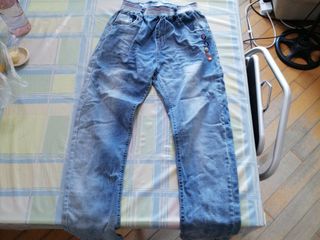 （分類：）位於 。 由 firelec 提交（商品編號 1095312264，圖片 1）。簡介： 。