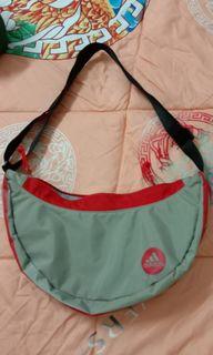 Adidas banana sling
