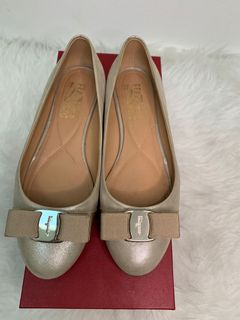 (Category: ) located in . Submitted by shopinc (Listing ID 1095216342, Image 1). Description: .