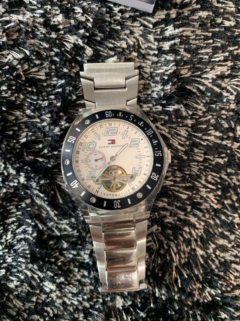 Tommy hilfiger metal strap hotsell