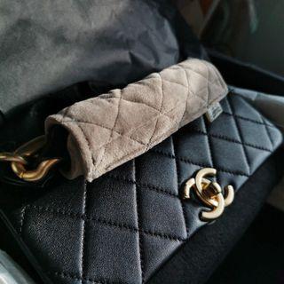 Chanel chain wrap protector