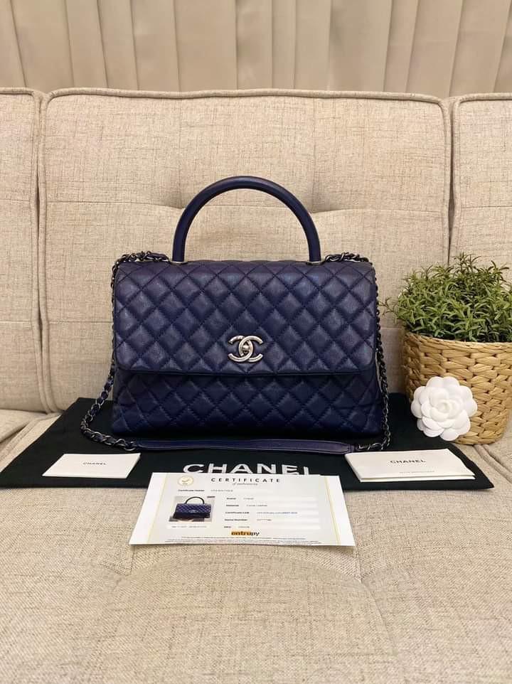 Chanel Coco Top Handle Medium Navy Blue Caviar Lizard Handle RHW, Luxury,  Bags & Wallets on Carousell
