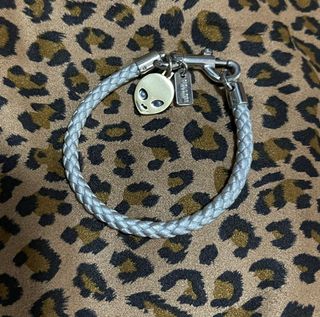 (Category: ) located in . Submitted by liiyn9012 (Listing ID 1095291105, Image 1). Description: .