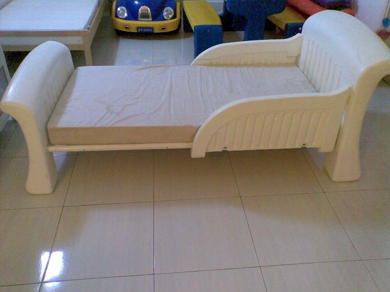 Cosco baby bed discount
