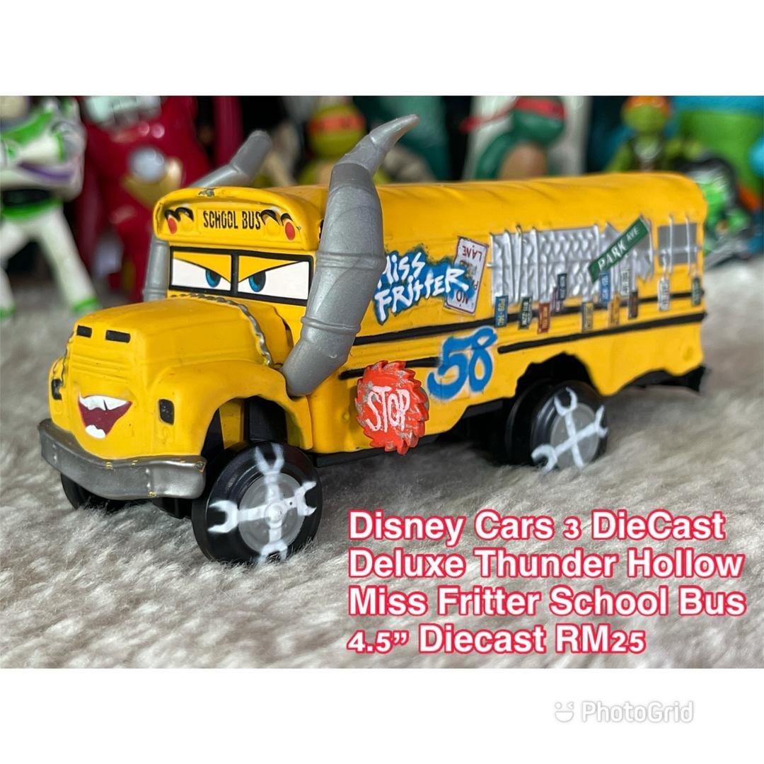 Cars 3 best sale deluxe diecast