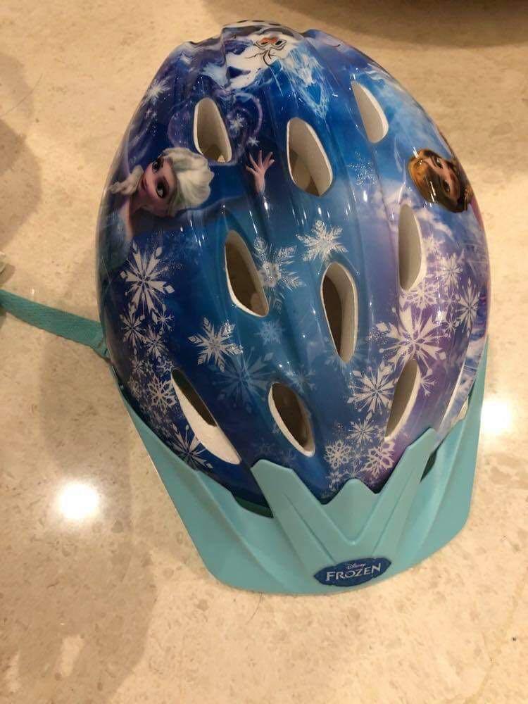 Olaf bike helmet 2025