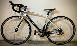 Giant defy on sale 4 price