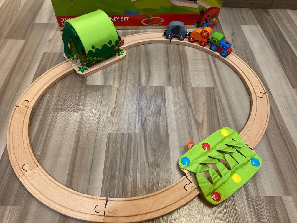 Hape jungle train deals journey set