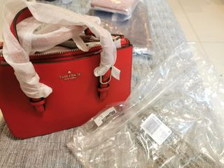 （分類：）位於 。 由 soultine 提交（商品編號 1095122314，圖片 1）。簡介： 。