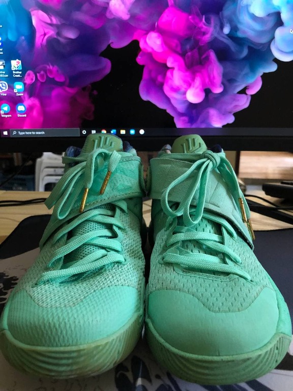 Green and hot sale purple kyries