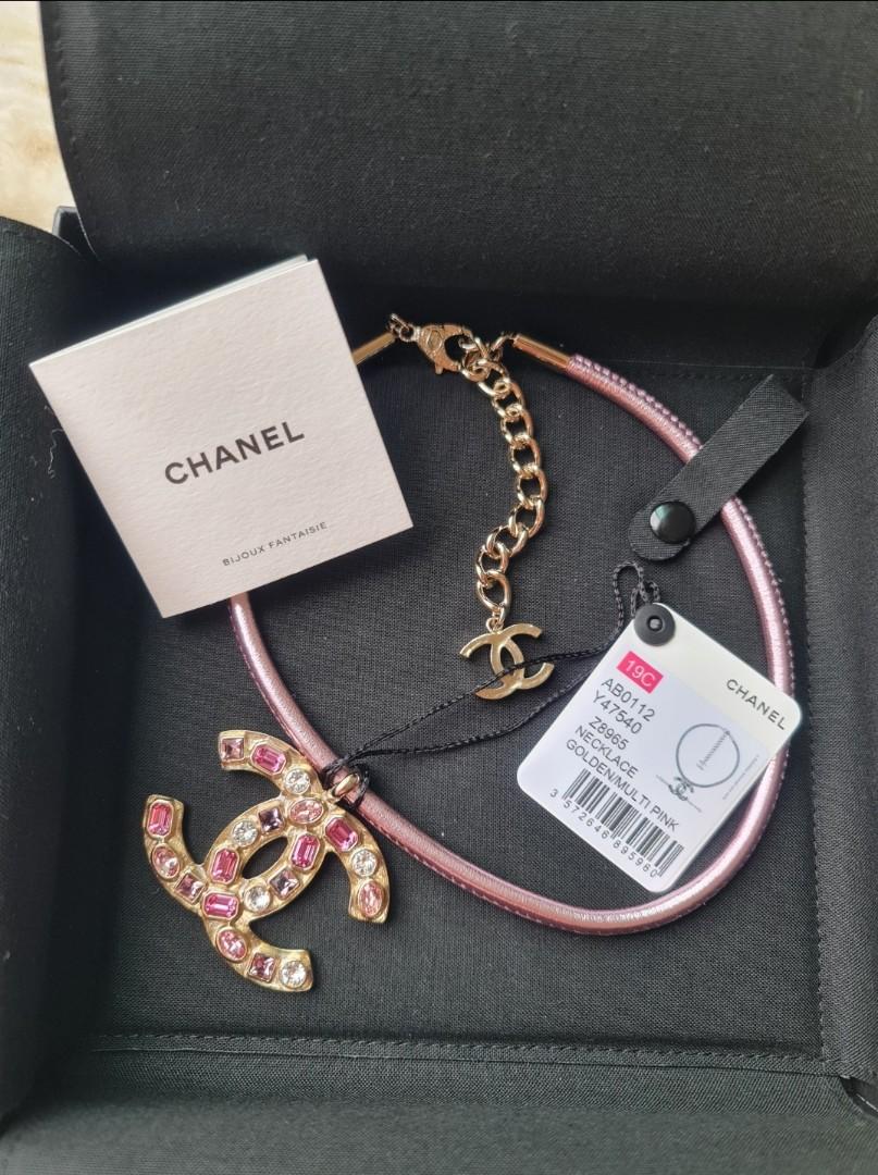 Chanel la pausa necklace sale