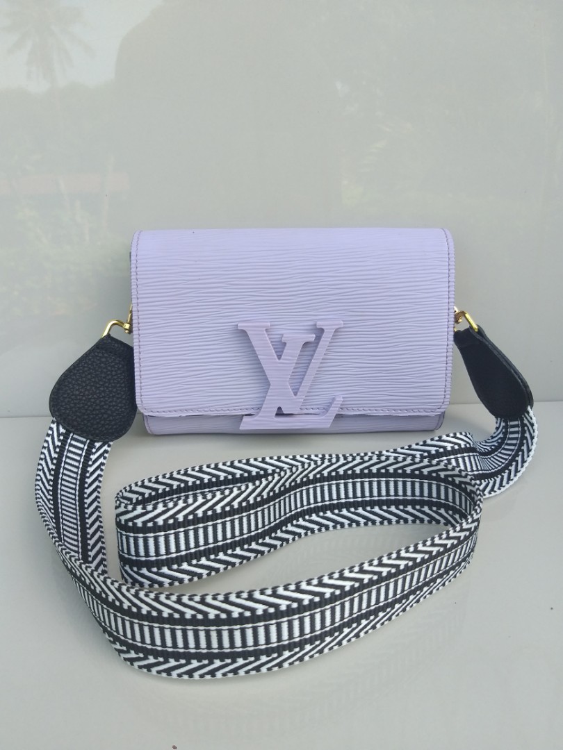 light purple purse