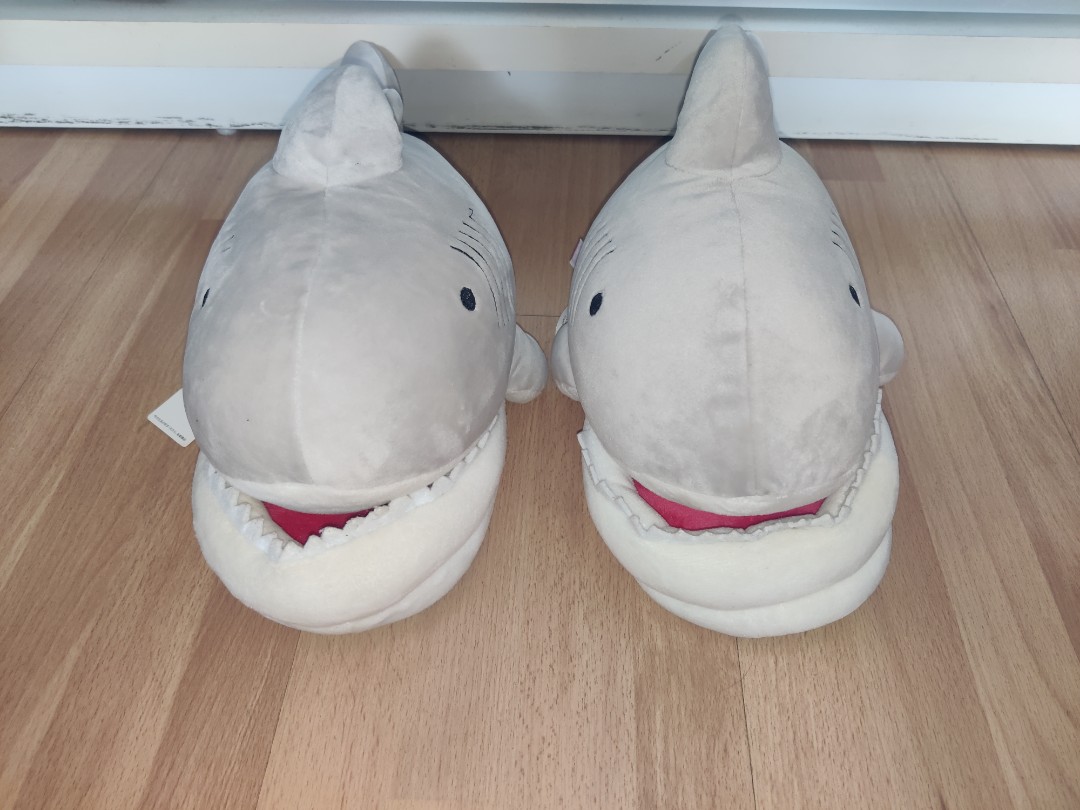Miniso shark slippers sale