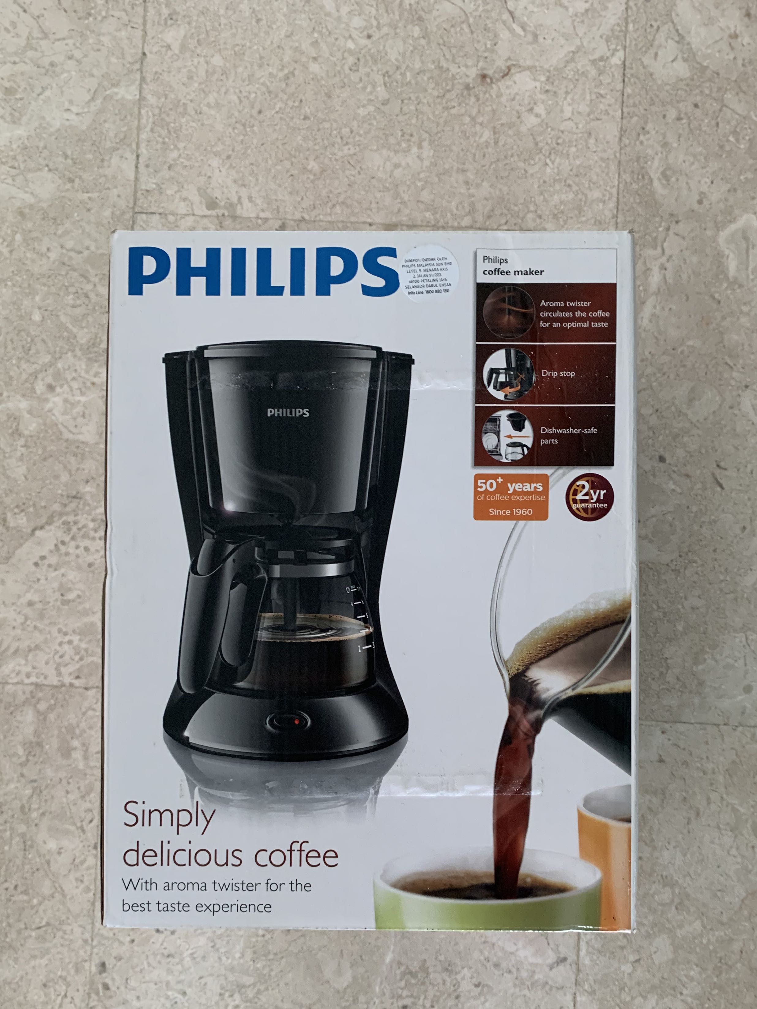 NEW REDUCED PRICE] Philips Coffee Machine (simply delicious coffee), TV &  Home Appliances, Kitchen Appliances, Coffee Machines & Makers on Carousell