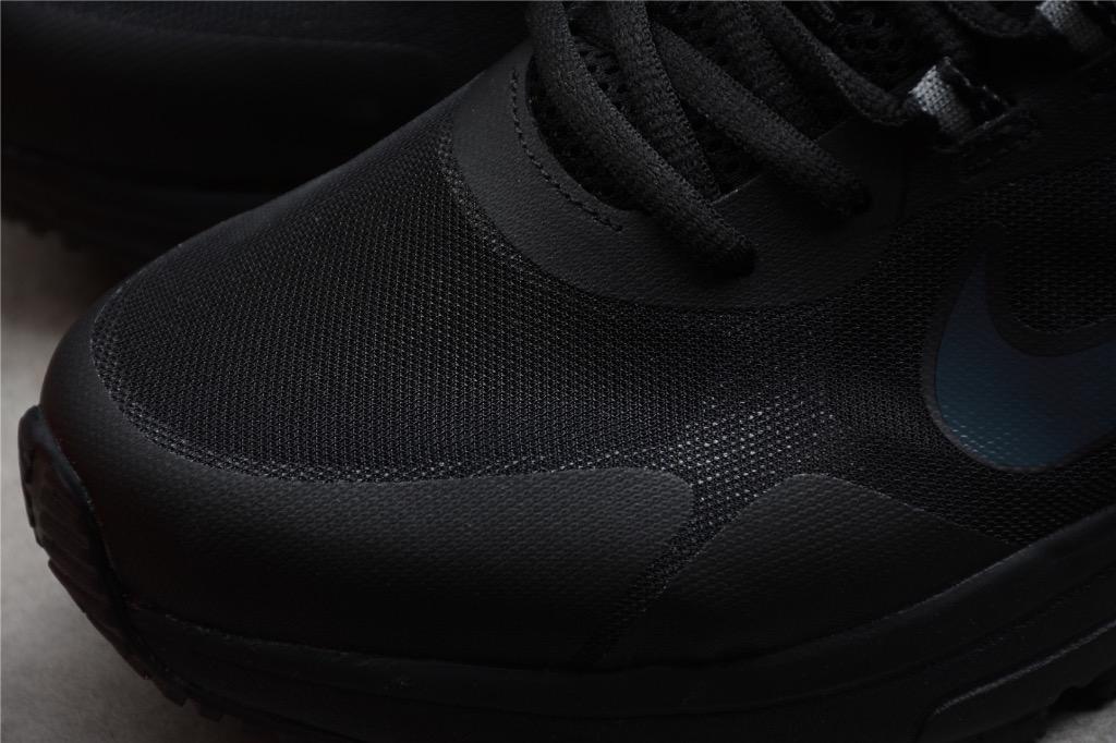 Pure black nike shoes hotsell