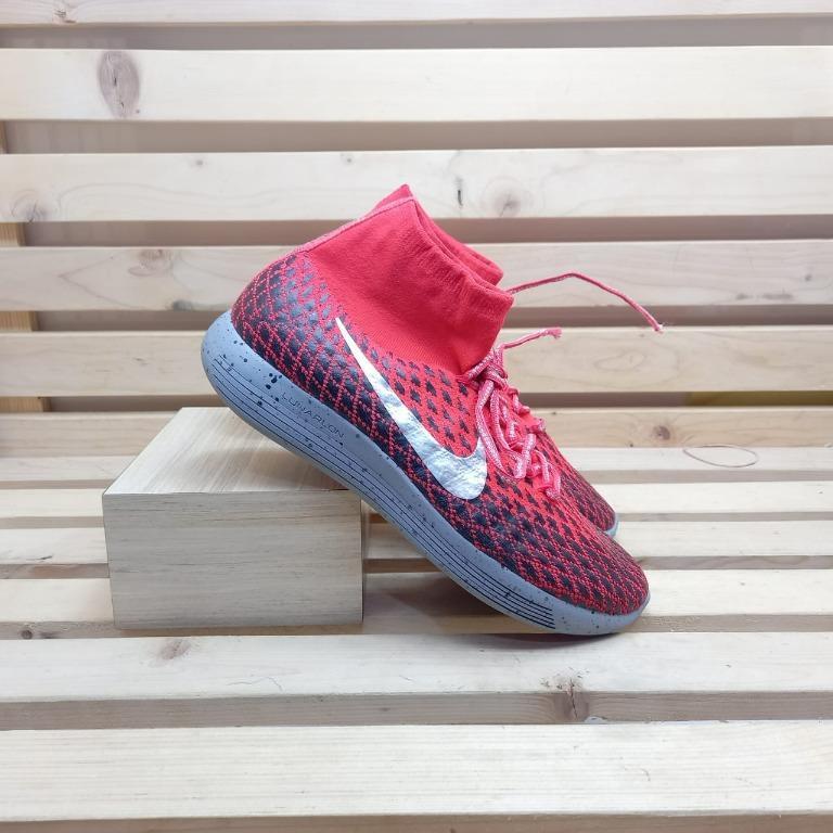 Nike LunarEpic Flyknit Shield Men s Running Shoe Bright