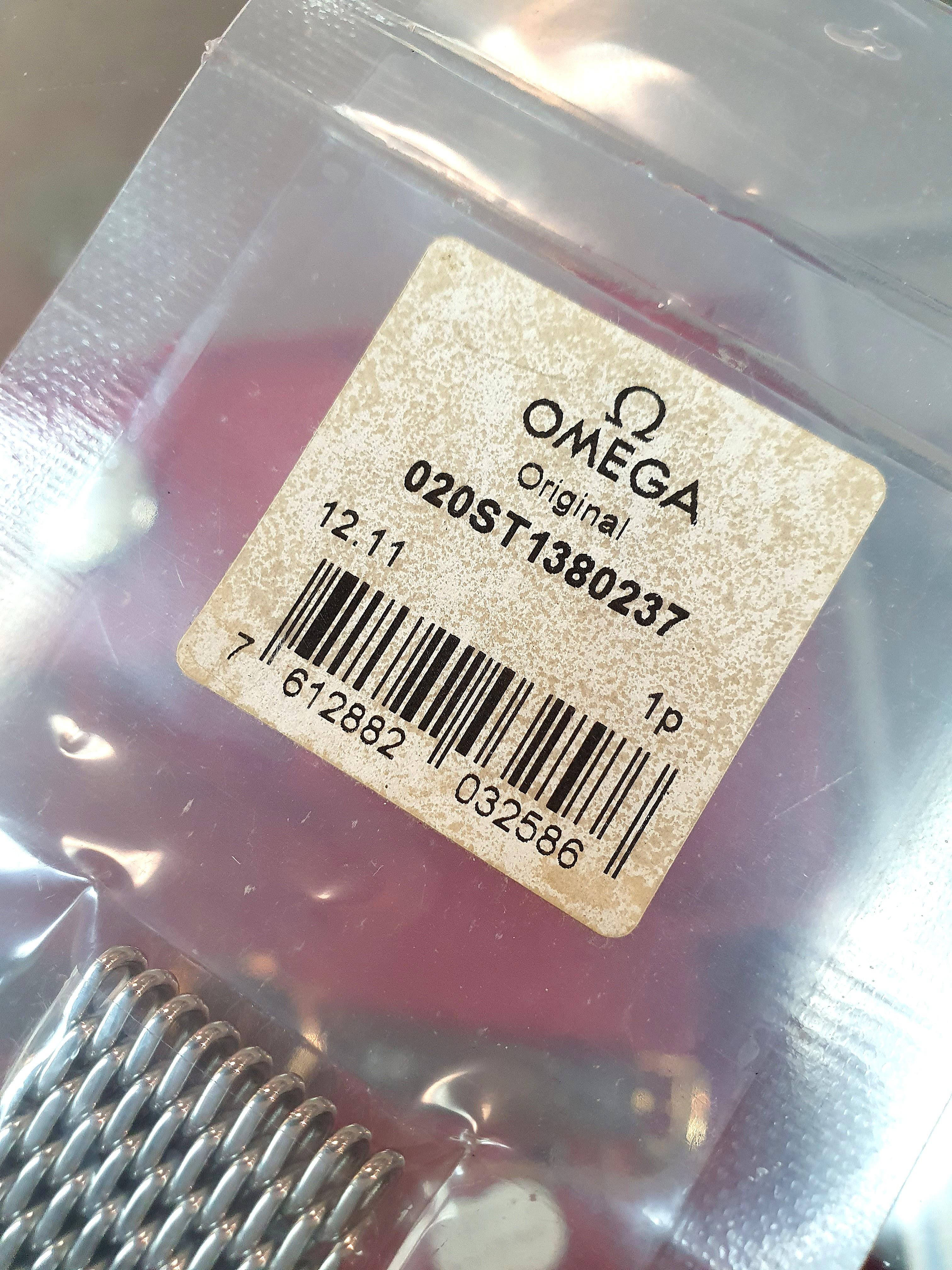 020st1380237 outlet