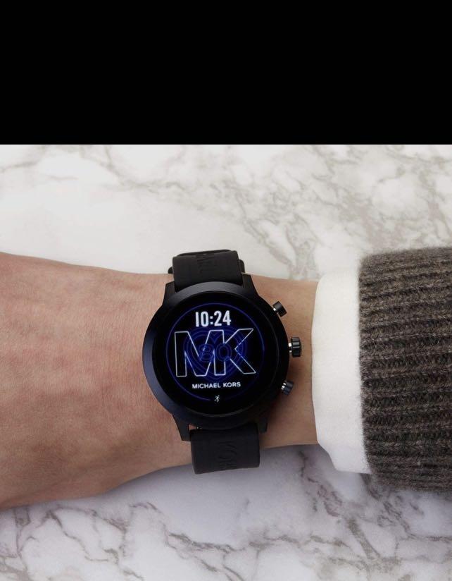 Michael kors outlet access smartwatch harga