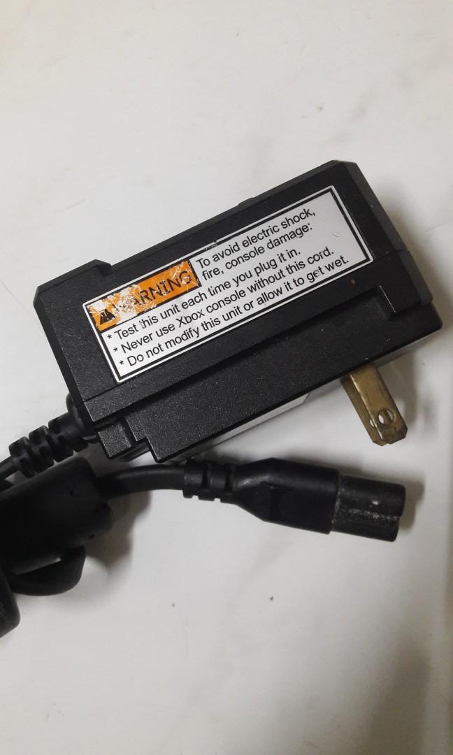 Link-e : Cable Adaptateur Anti-Arrachement Compatible avec la Manette Microsoft XBOX Originale