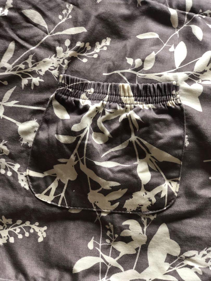 Peanut Shell Adjustable Baby Sling Carrier, Babies & Kids, Going Out