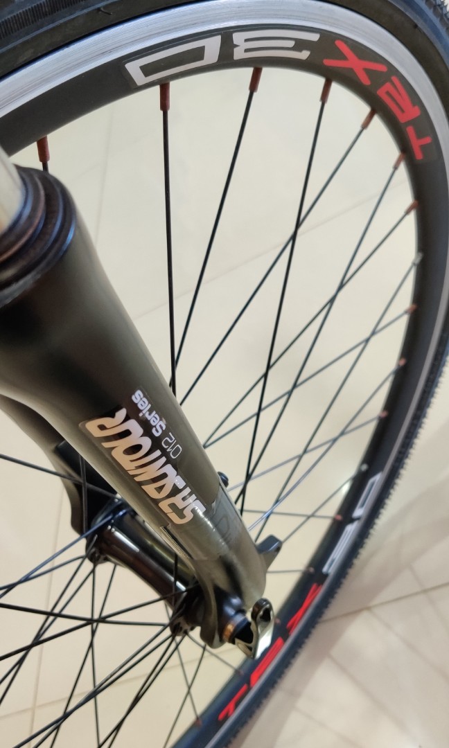raleigh misceo 2.0 hybrid bike