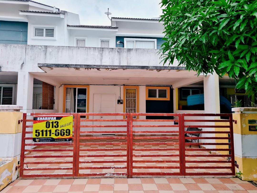 Rumah Teres Dua Tingkat Property For Sale On Carousell