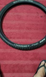 specialized roadsport tyre