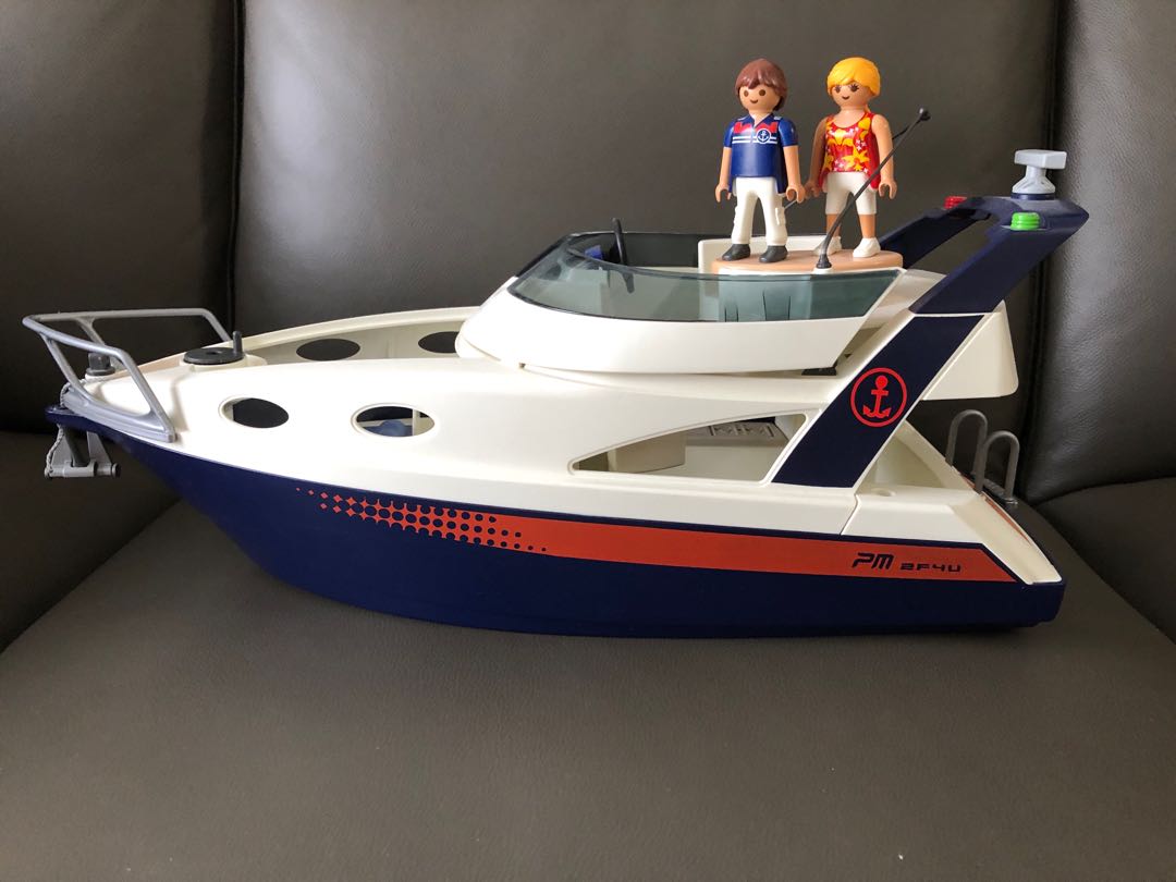 yacht toy