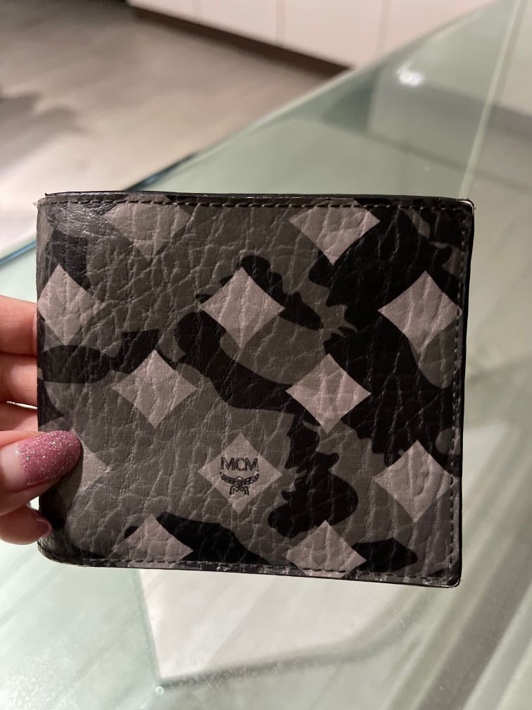 used mcm wallet