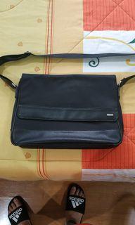 User Calvin Klein Messenger Bag