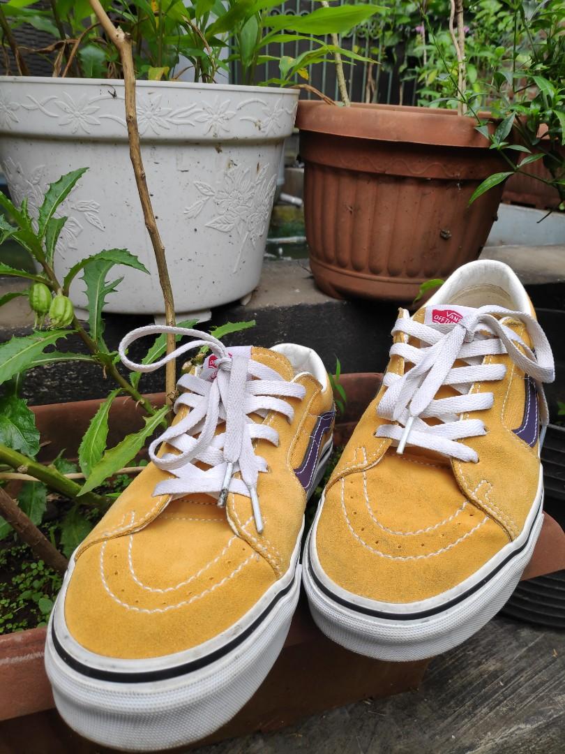 Yellow vans lo pro hotsell