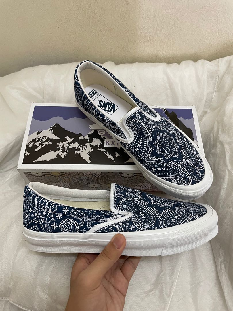kith vans bandana