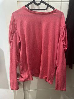 Zara top size s fit to L