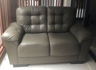 (Category: ) located in . Submitted by cherlylph (Listing ID 1091599808, Image 1). Description: .