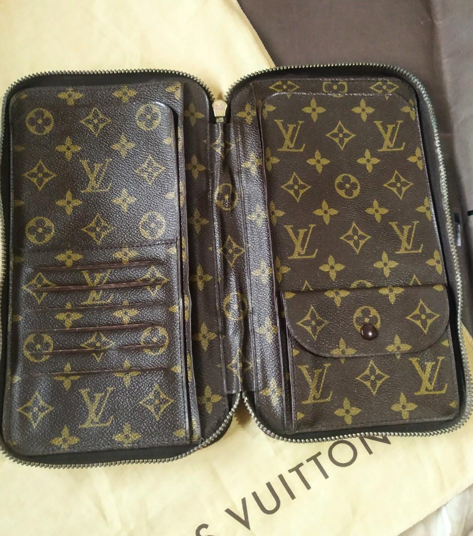 Louis Vuitton LV Travel Organizer Wallet Authentic, Luxury, Bags & Wallets  on Carousell