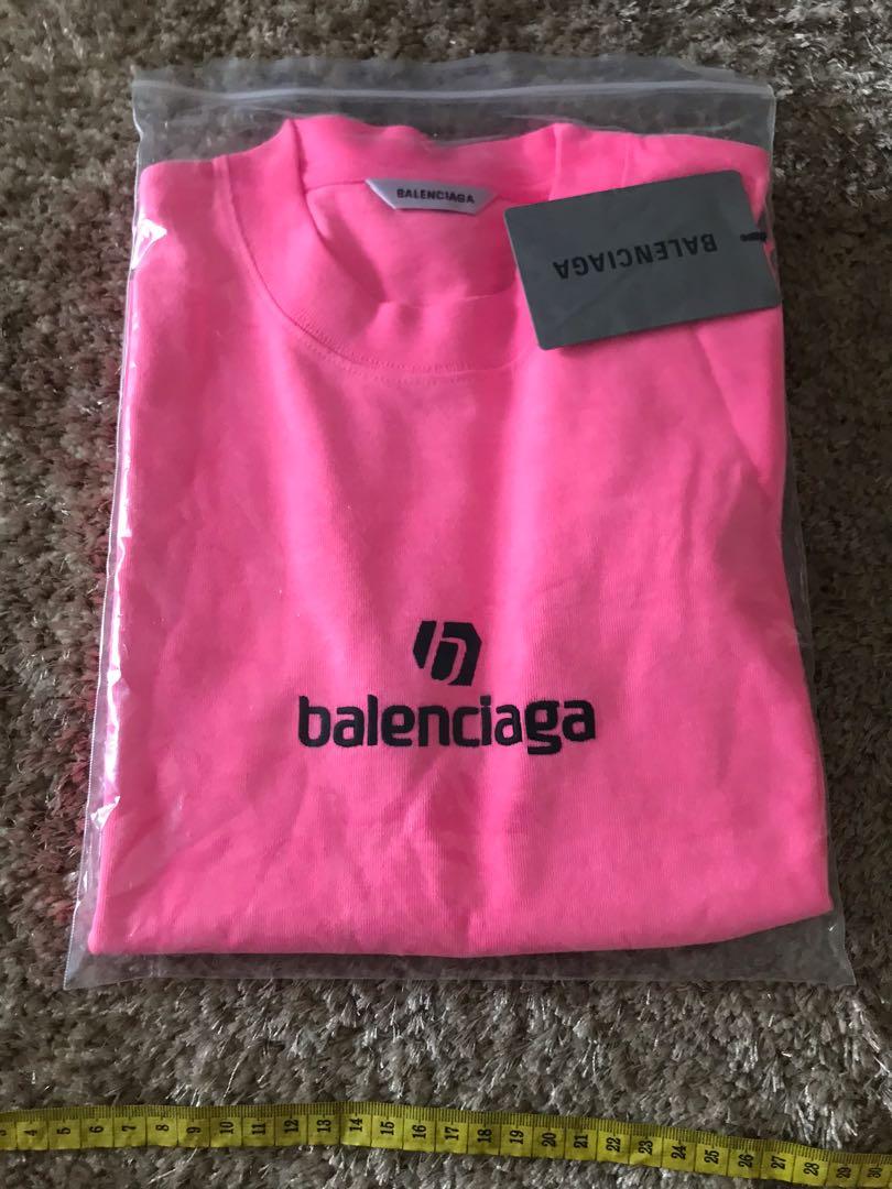 Balenciaga sponsor tshurt bublegum pink hot and kenzo monogram sweatshirt  dove grey sweater new banyak sizd authentic