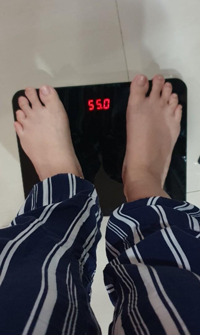 Bath Scale (Category: Home Fragrance) located in Kuala Lumpur. Submitted by manygoodstuffhere (Listing ID 1091550689, Image 1). Description: only 2x AAA batteries needed. batteries are not included.